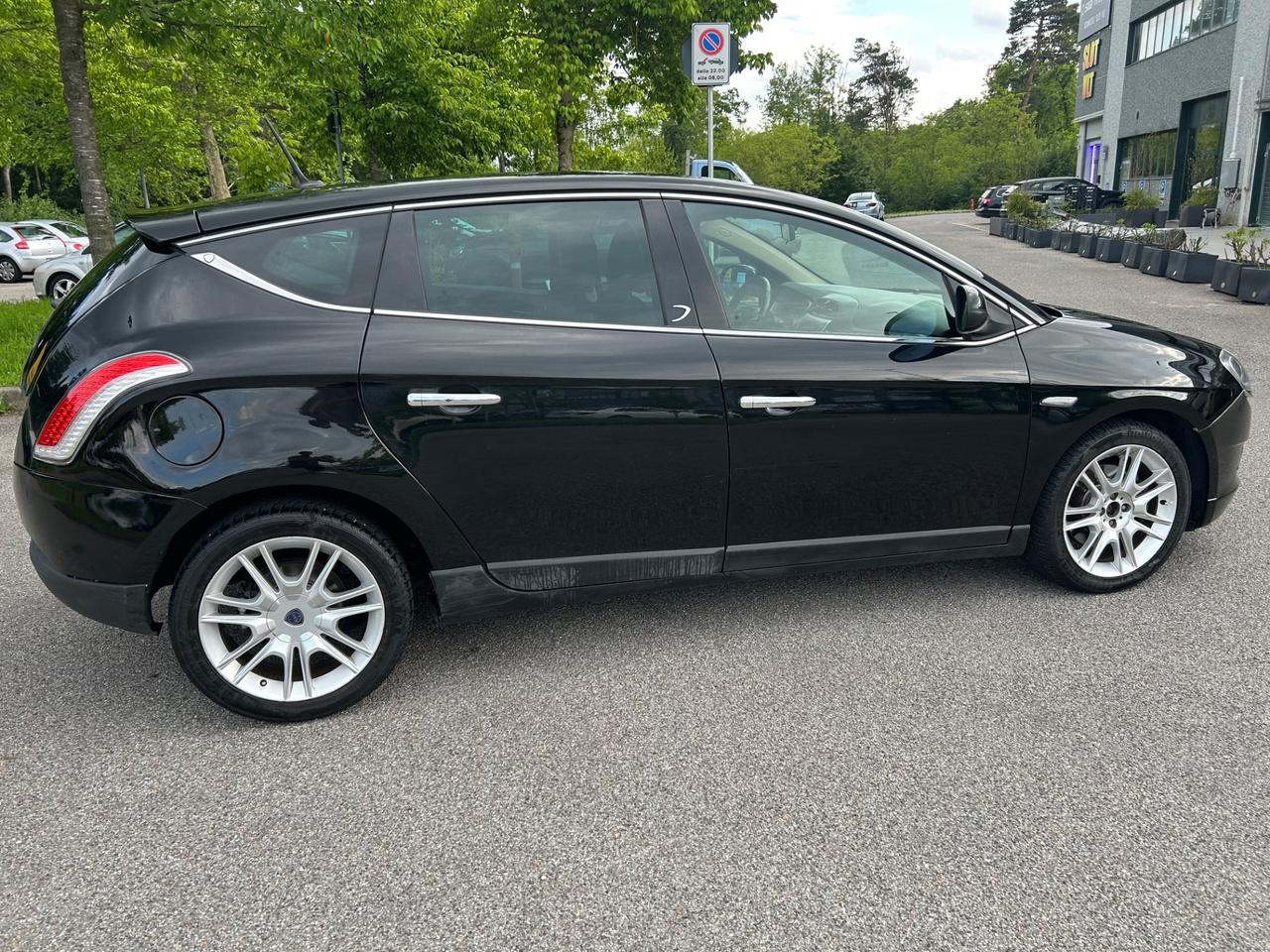 Lancia Delta 2.0 MJT DPF Executive