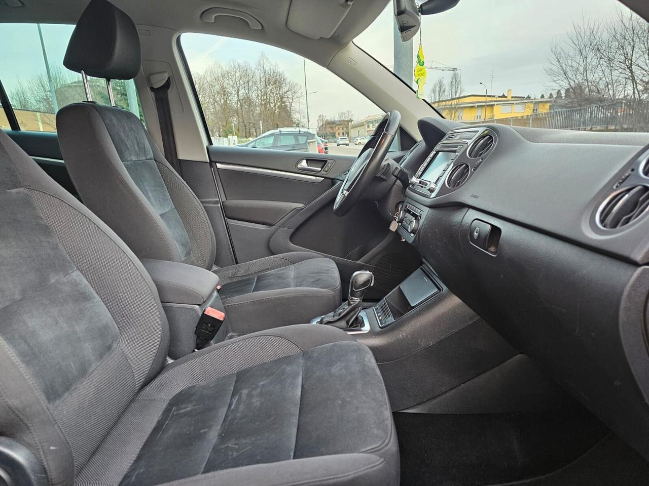 Volkswagen Tiguan 2.0 TDI 140cv 4Motion DSG*Navi*Pdc*Euro5*