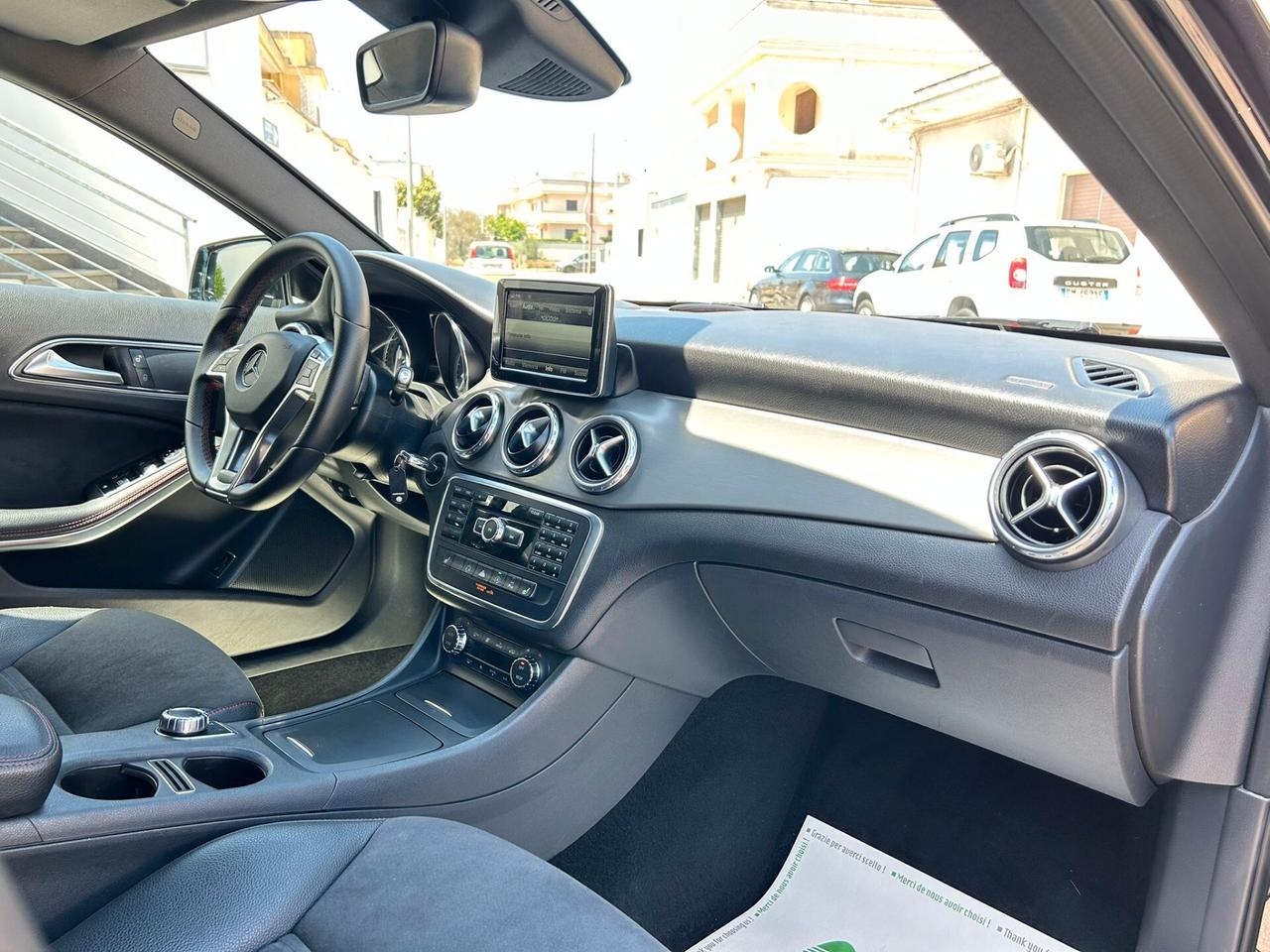 Mercedes-benz GLA 200 CDI AUTOM. PREMIUM NAVI-2015