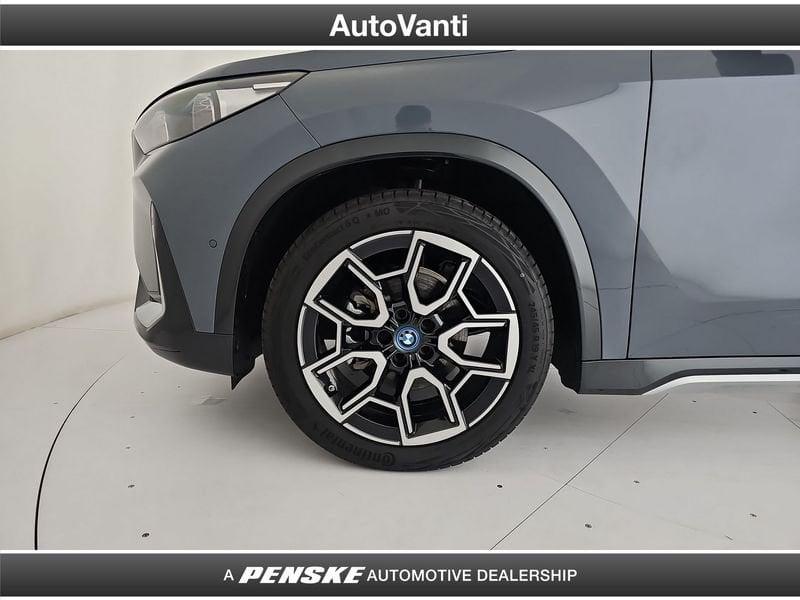 BMW X1 iX1 edrive 20 X-Line