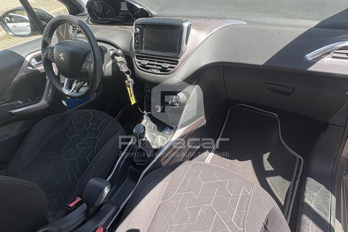 PEUGEOT 2008 1° serie 1.2 VTi 82CV Active