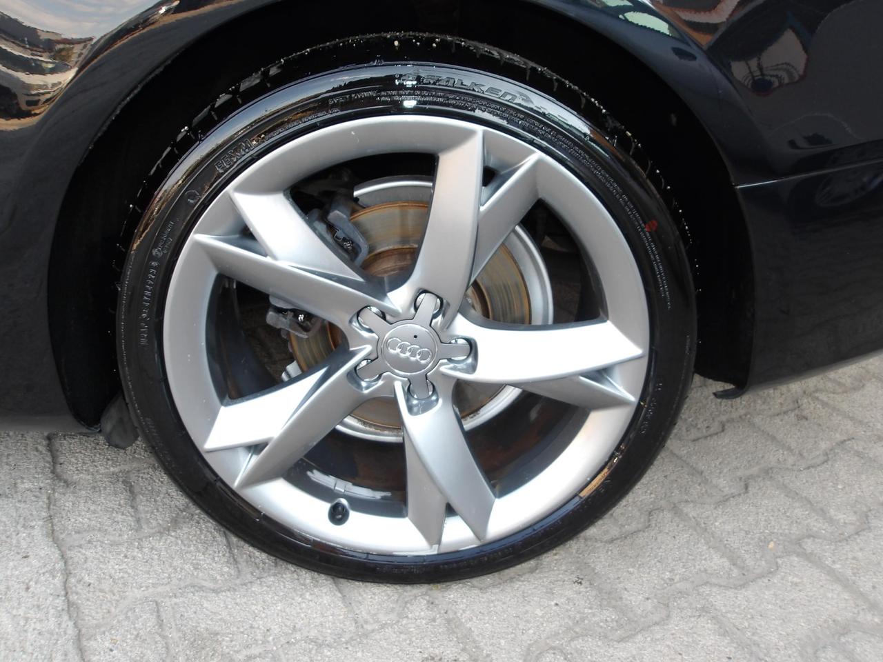 AUDI A5 Coupe 3.0 V6 tdi Ambition quattro