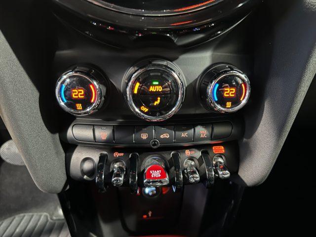 MINI Cooper 1.5 Classic 5 porte Auto -LED-16"-Carplay-Keyless-