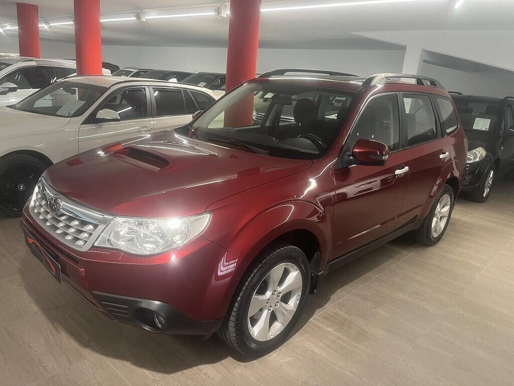 Subaru Forester 2.0D 4×4 Comfort 147 CV gancio
