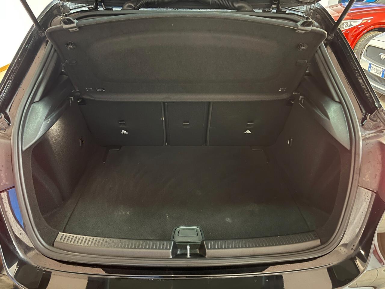 Mercedes-benz A 180 d Automatic Premium