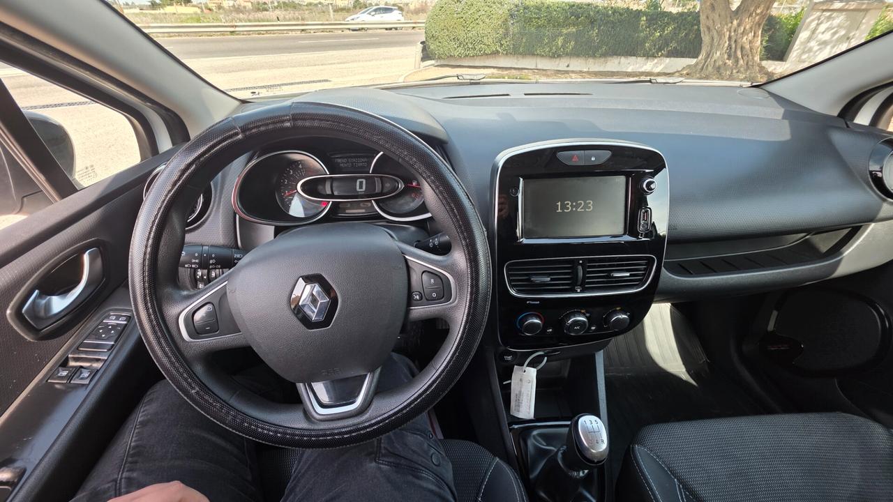 Renault Clio dCi 8V 75 CV 5 porte Duel2