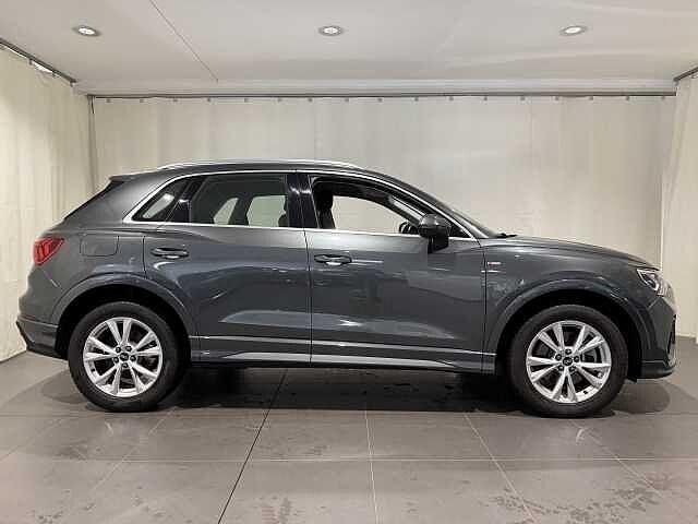 Audi Q3 45 TFSI e S tronic S line edition