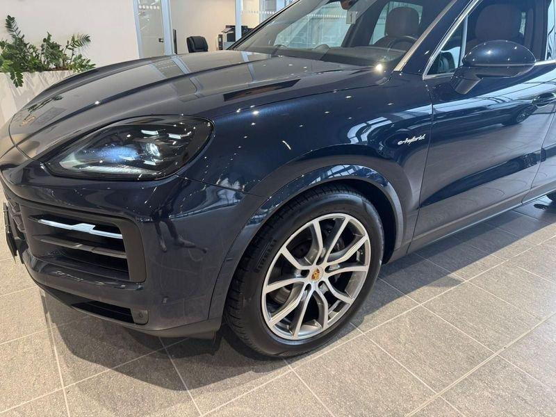 Porsche Cayenne Cayenne E-Hybrid 3.0 V6 - IVA Esposta