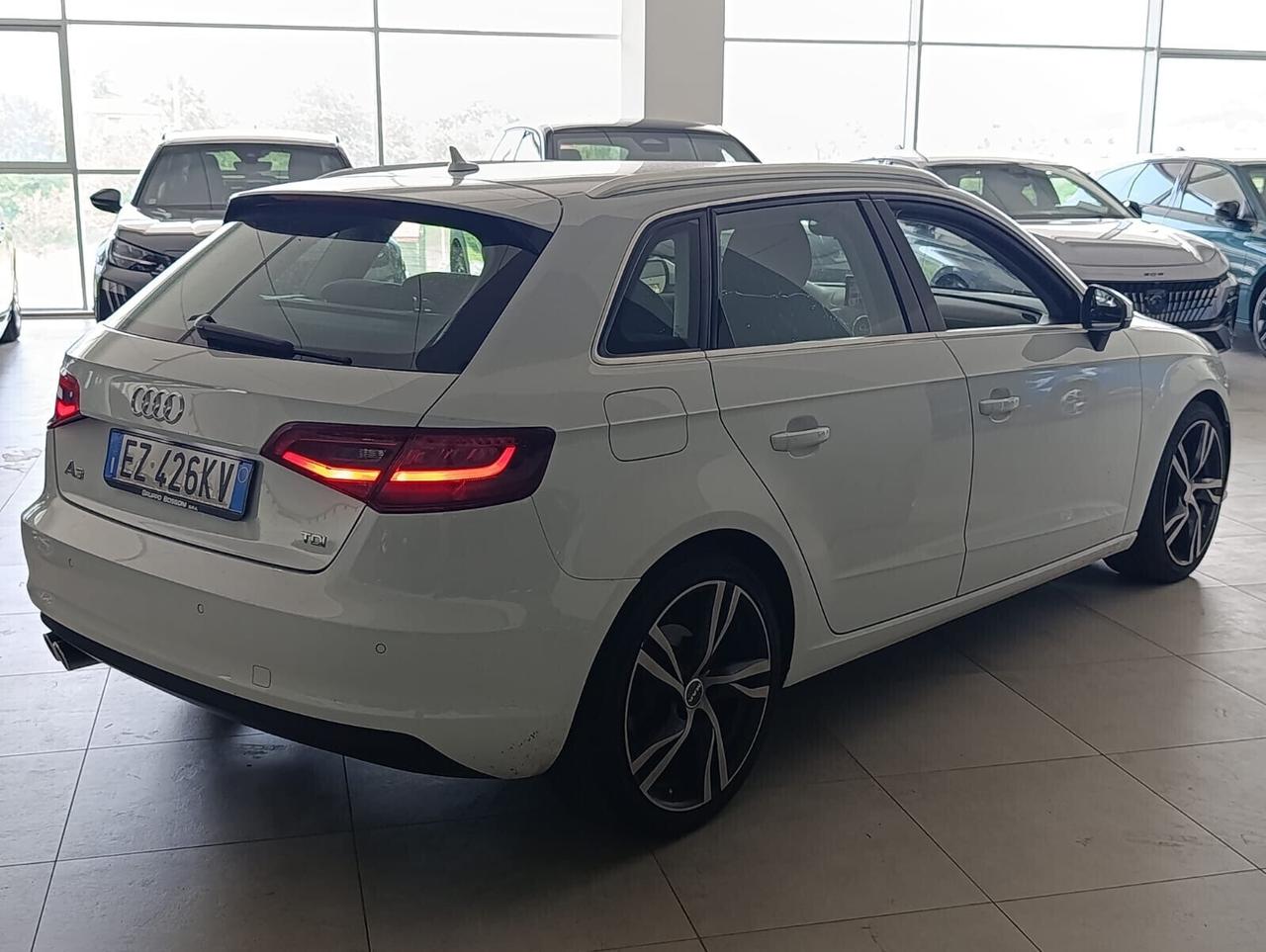 Audi A3 2.0 TDI 150 CV clean diesel Ambiente