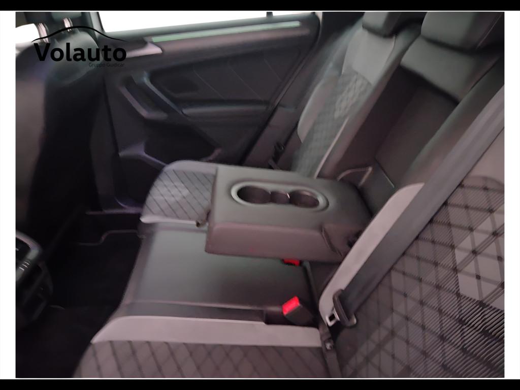 VOLKSWAGEN Tiguan II 2021 - Tiguan 1.5 tsi R-Line 150cv dsg