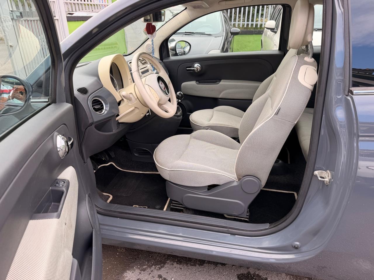 Fiat 500 1.2 Lounge 05/2011 145.000 KM