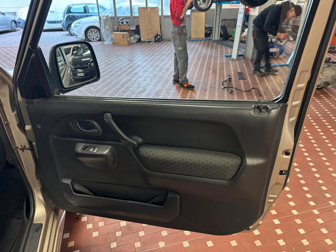 Suzuki Jimny 1.3i 16V cat 4WD JLX - UNICO PROPRIETARIO