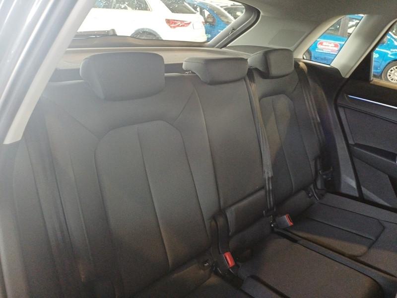 AUDI Q3 45 TFSI E S TRONIC BUSINESS SUV
