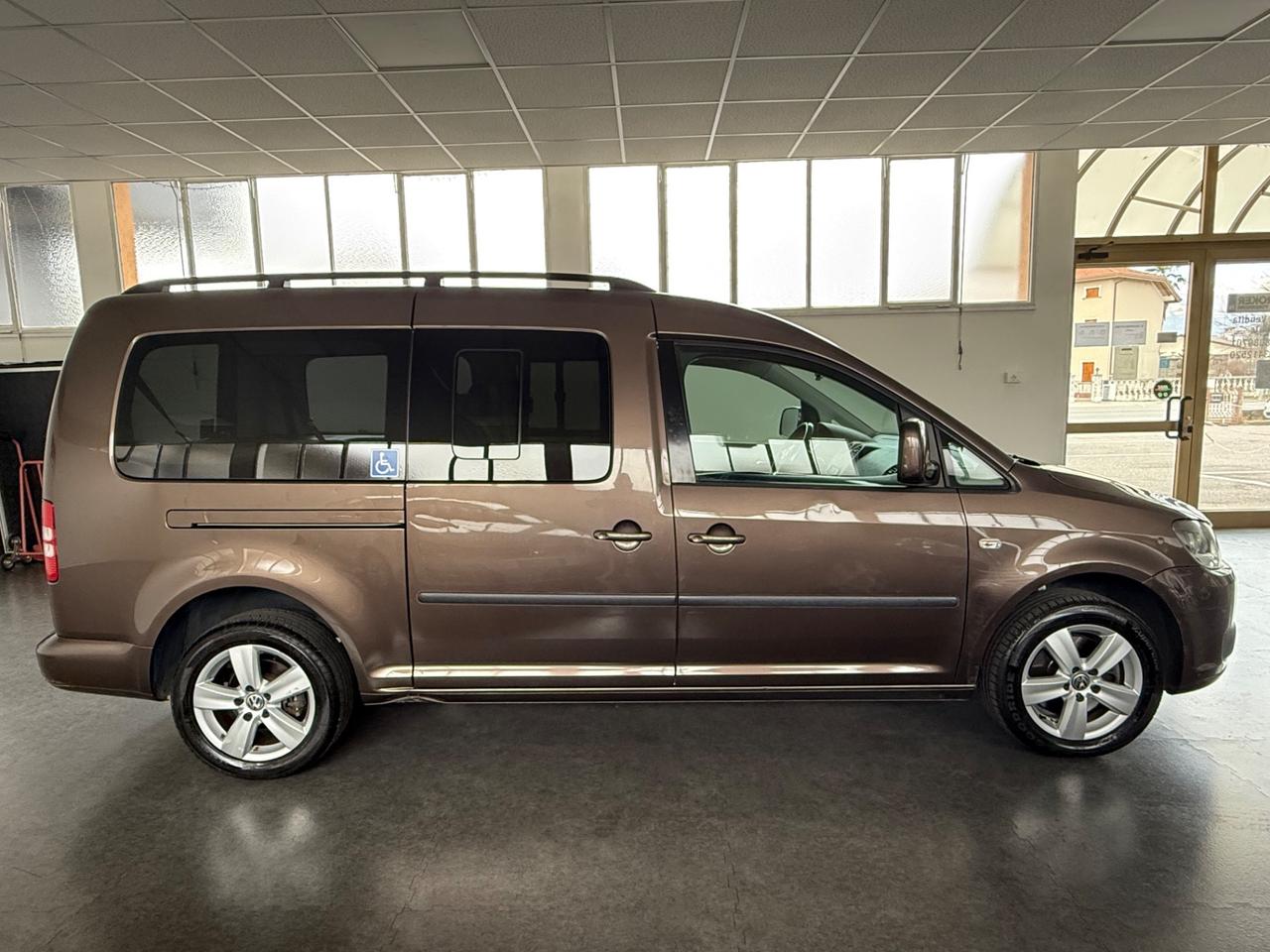 Volkswagen Caddy 1.6 TDI 102 CV 5p. Highline Maxi 7 posti / trasporto disabili
