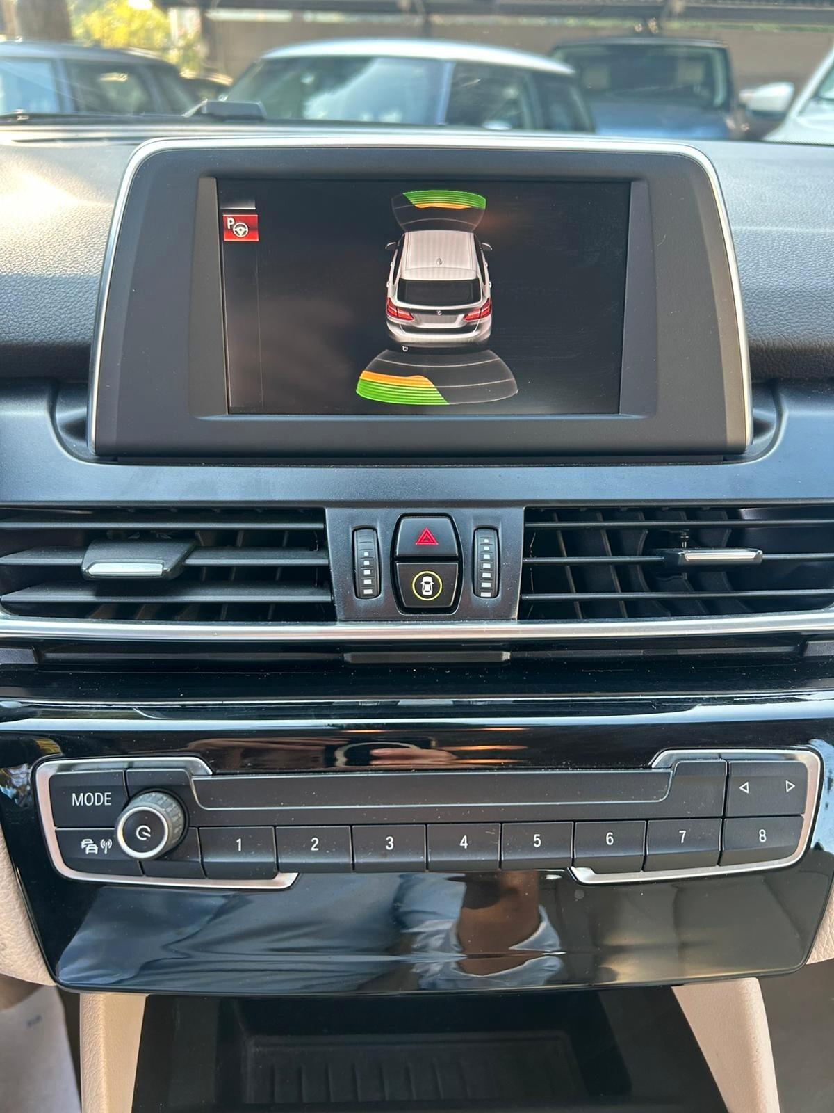 Bmw 16d Active Tourer Auto NAVI PELLE PDC