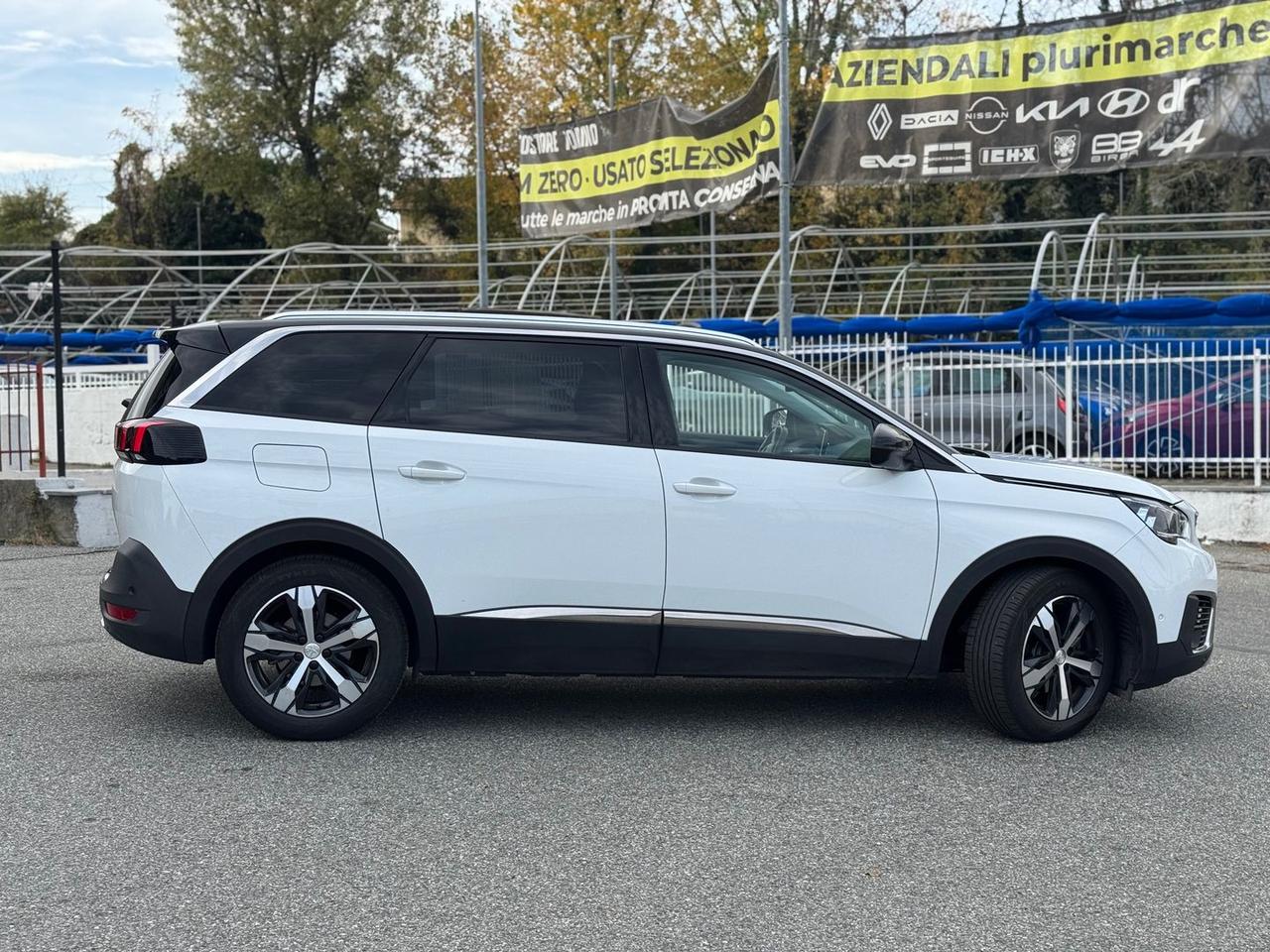 Peugeot 5008 1.5 Blue HDI 130 Allure 7 Posti #7721