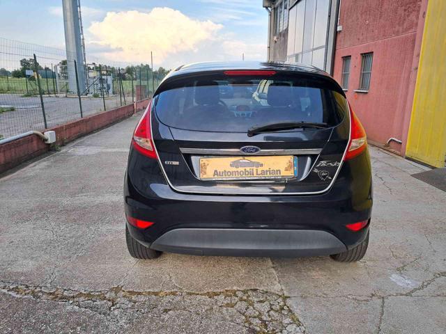 FORD Fiesta 1.6 TDCi 90CV 3 porte DPF Titanium neopatentati