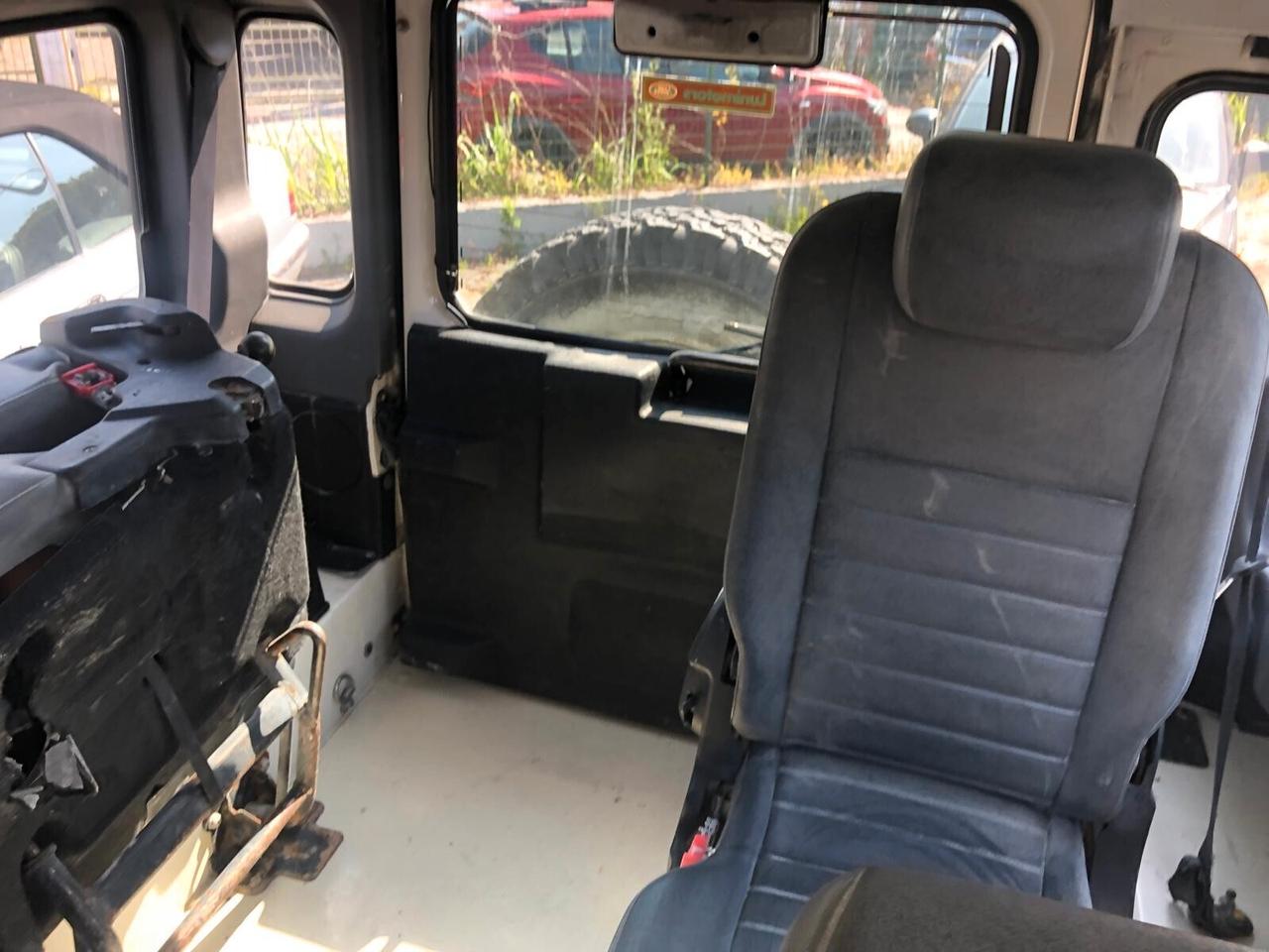Land Rover Defender 110 2.4 TD4 Station Wagon UNICO PROPRIETARIO FATTURABILE IVA DEDUCIBILE POSSIBILITA' DI GARANZIA EUROPEA CONFORMGEST FINO A 36 MESI!!!