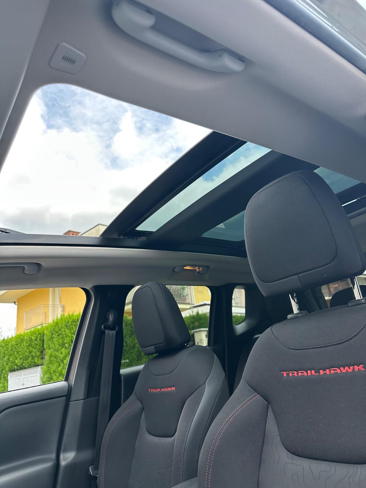 Jeep Renegade 2.0 mjt Trailhawk 4wd 170cv auto 9m