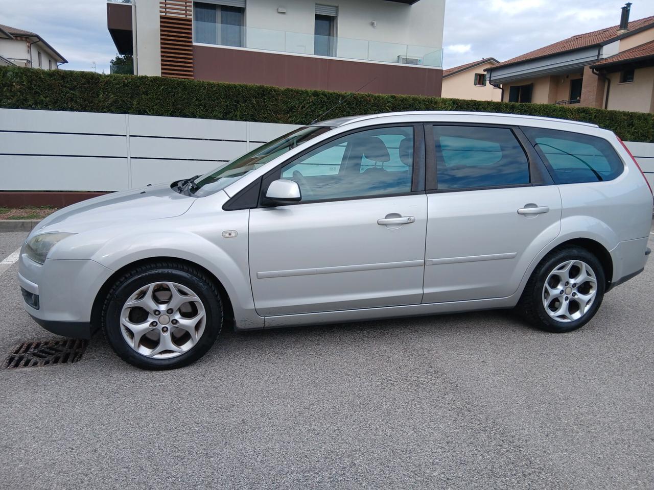 Ford Focus Focus+ 1.8 TDCi (115CV) S.W. pronta consegna