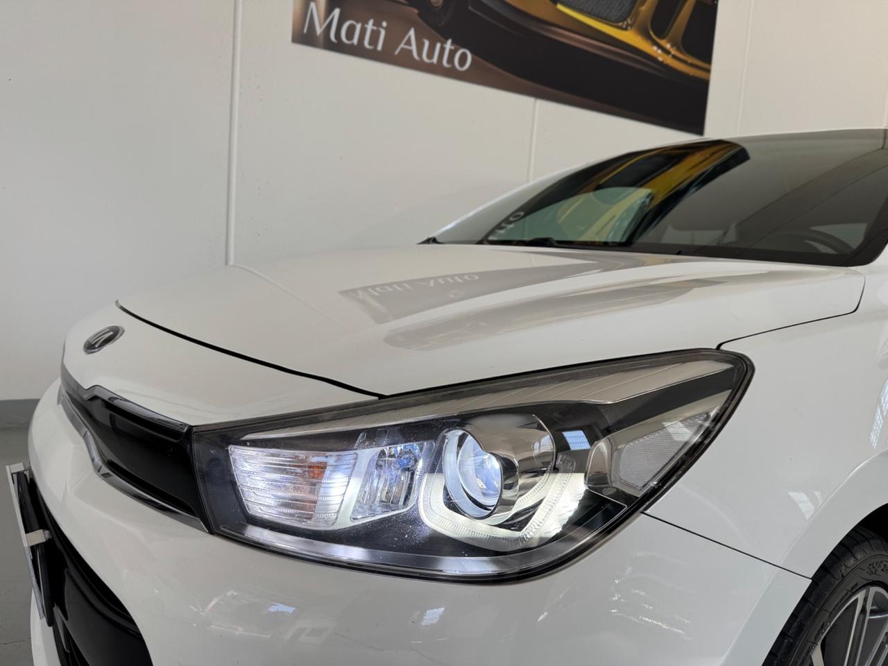 Kia Rio 1.4 CRDi 5p. Cool Tekno Pack 90cv Ok Neopatentati