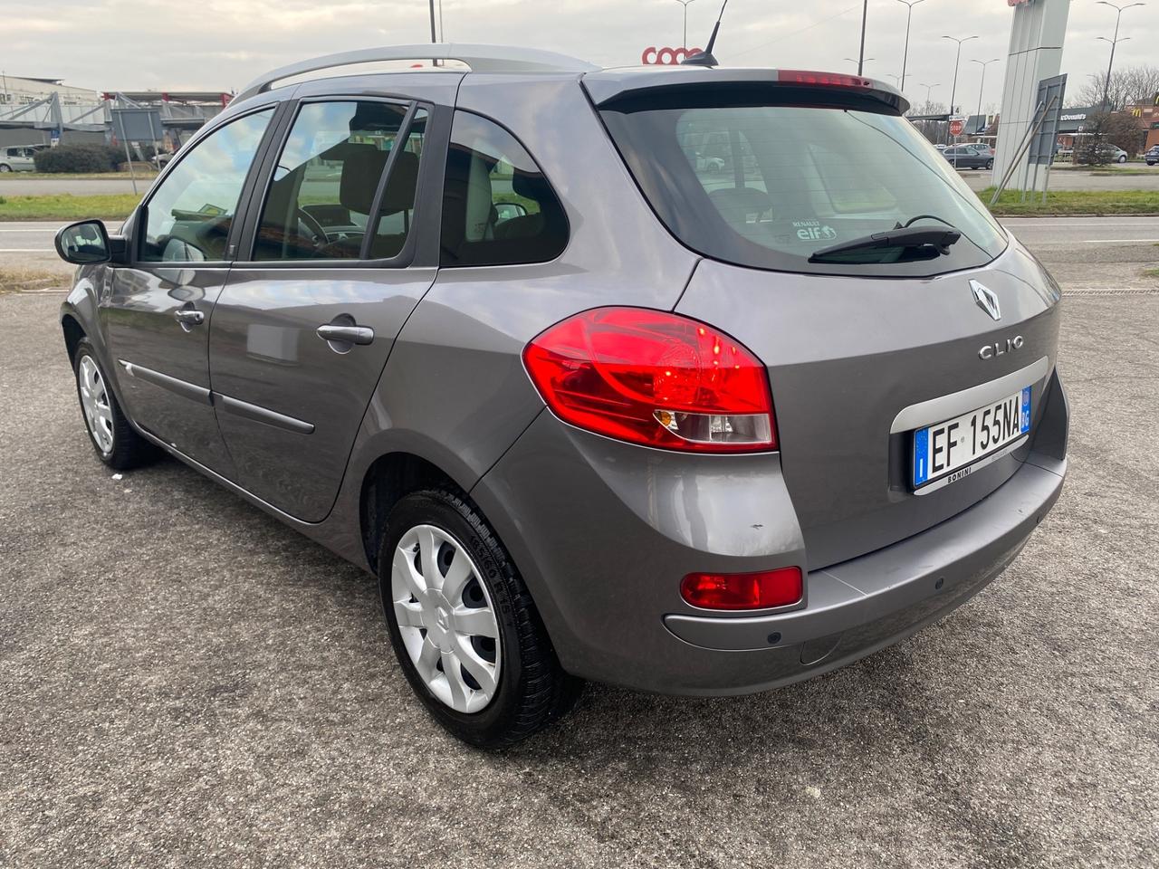 Renault Clio 1.2 16V SporTour Dynamique