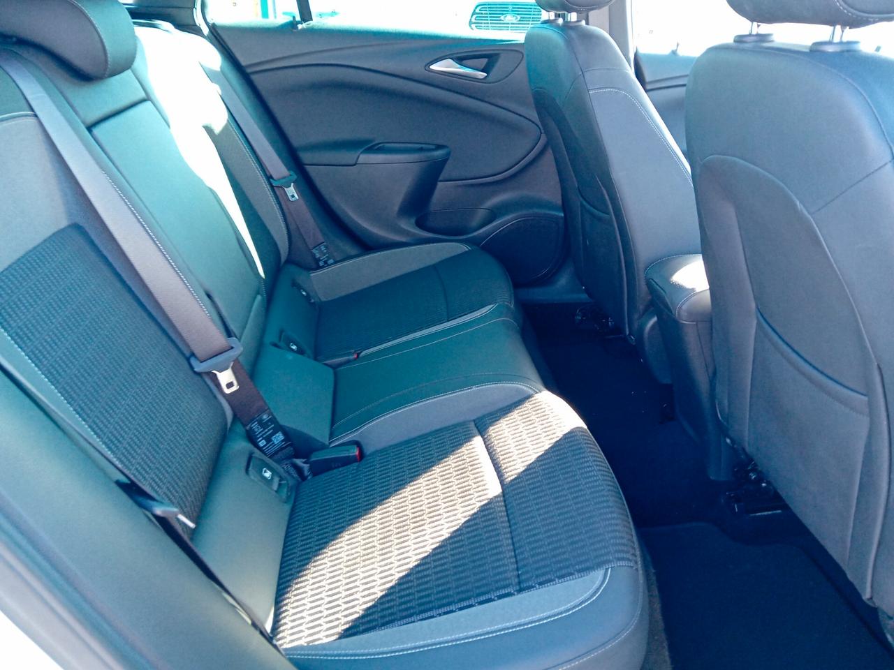 Opel Astra 1.5 CDTI 122 CV Sports Tourer Business Elegance 2020