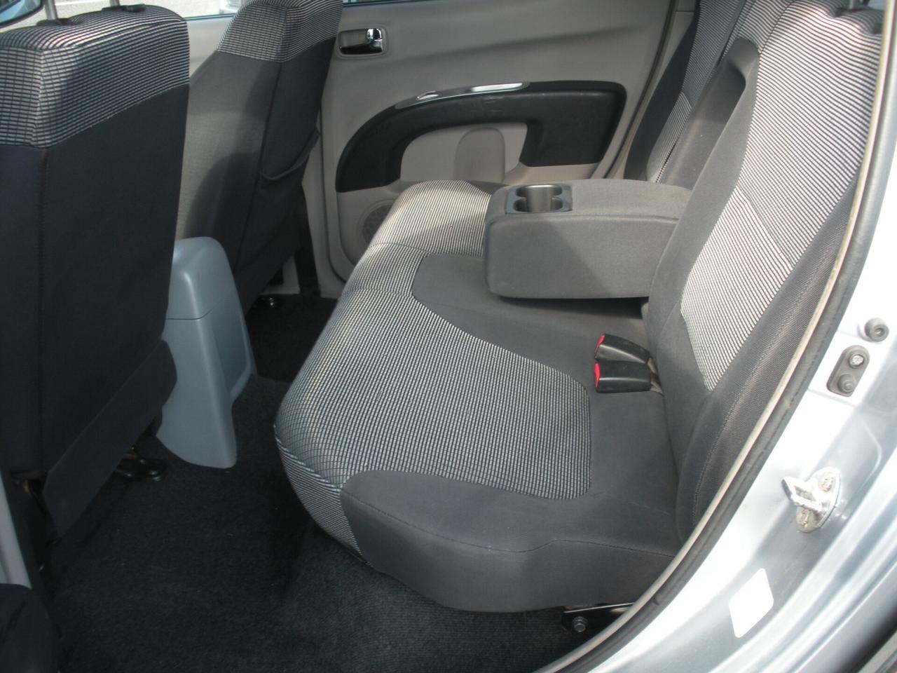 Mitsubishi L200 2.5 DI-D/136CV DC Intense