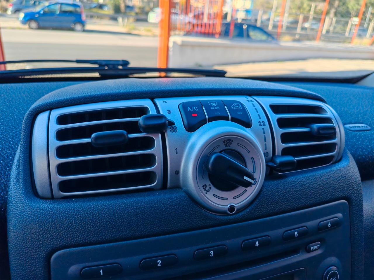 Smart Fortwo 1,0 benzina 04/2010 Cv70 Passion