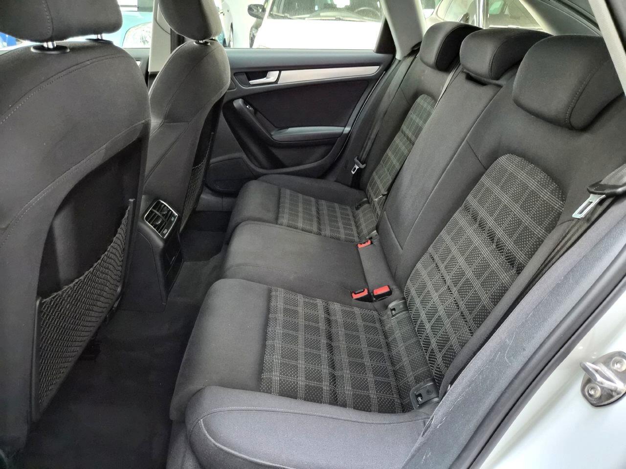 Audi A4 Avant 2.0 TDI 150cv Euro 6B Ambient