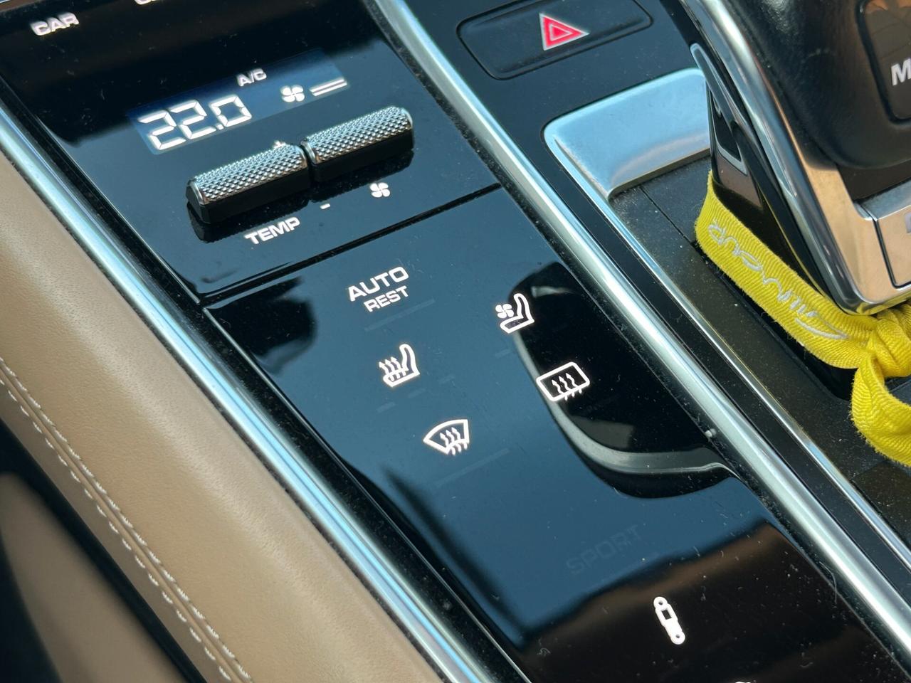 Porsche Panamera 4.0 4S auto