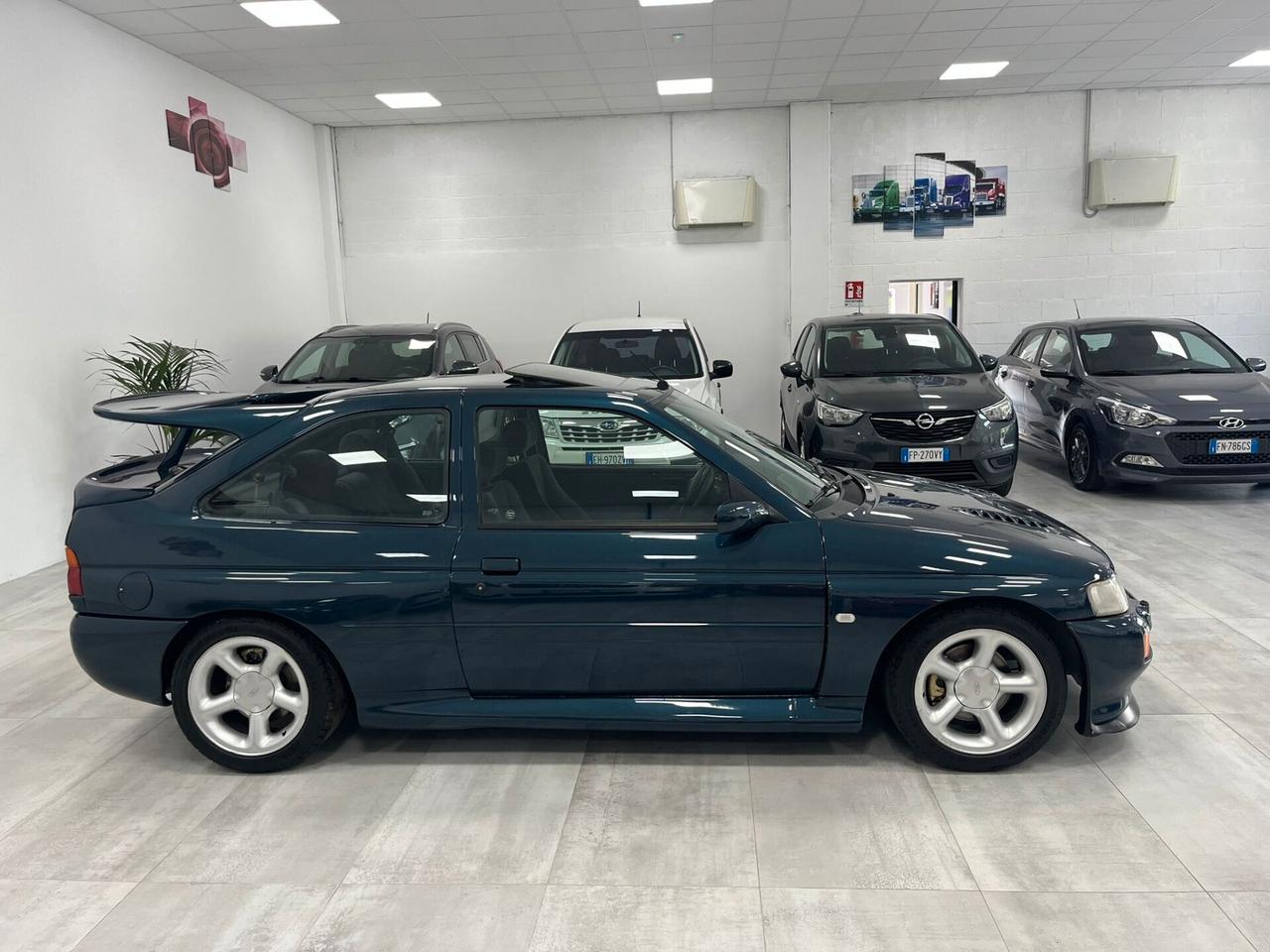 Ford Escort RS Cosworth (T25)