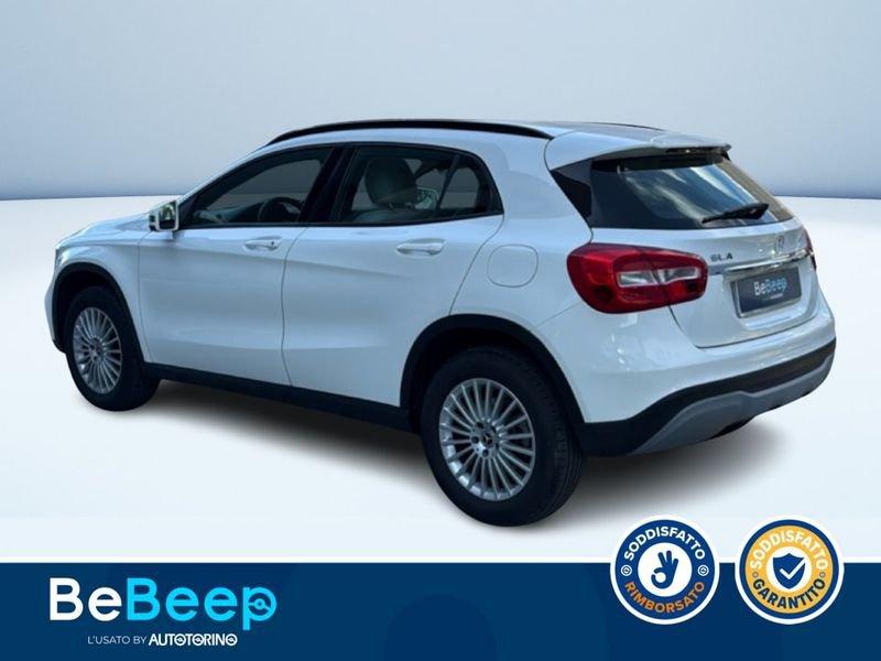 Mercedes-Benz GLA 180 D BUSINESS AUTO