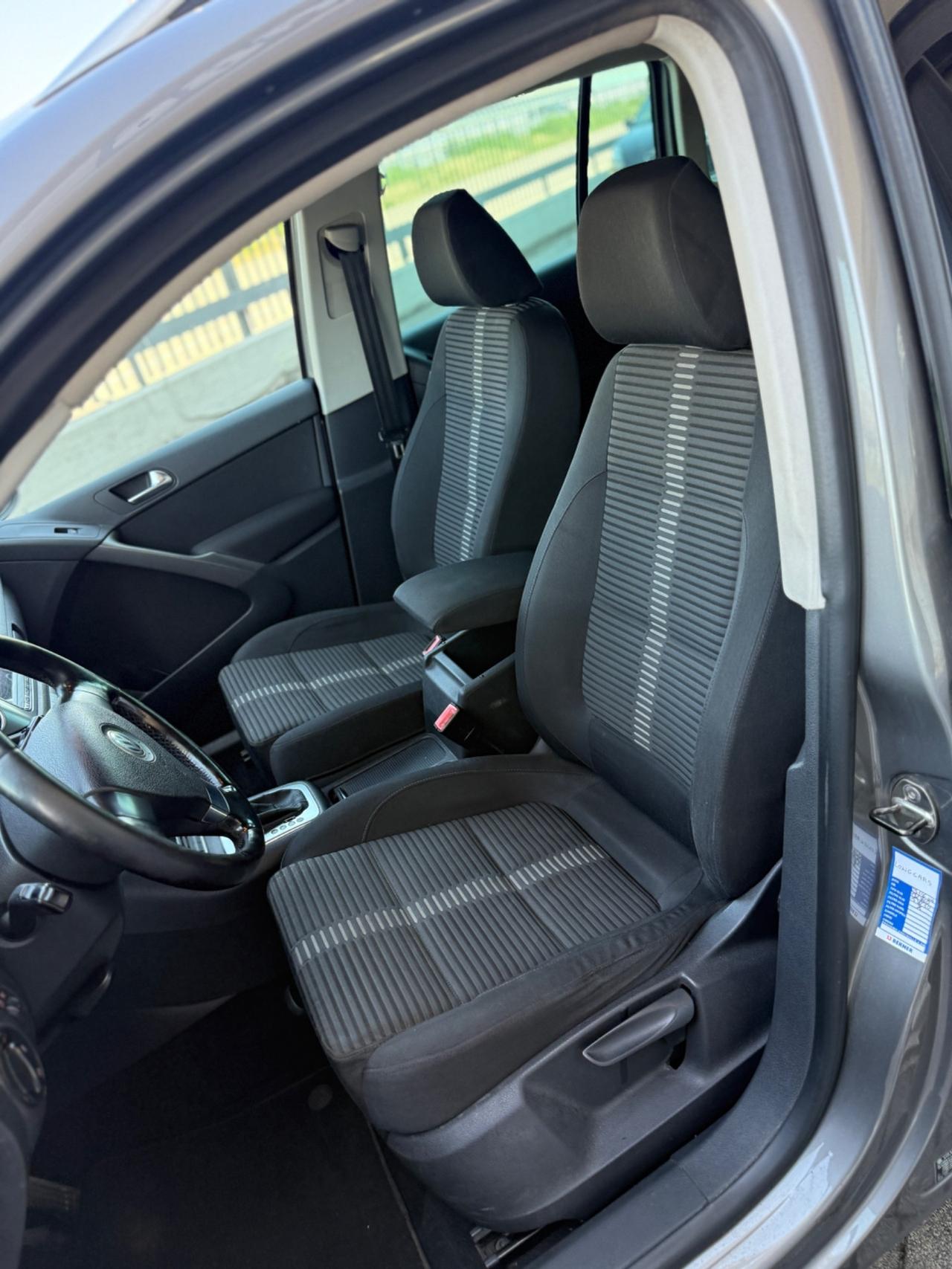 Volkswagen Tiguan 2.0 TDI DPF 4MOTION DSG Sport & Style