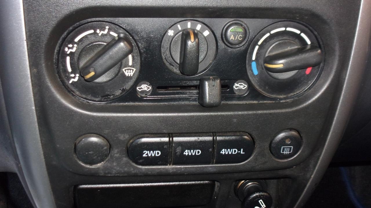 Suzuki Jimny 1.5 DDiS cat 4WD JLX