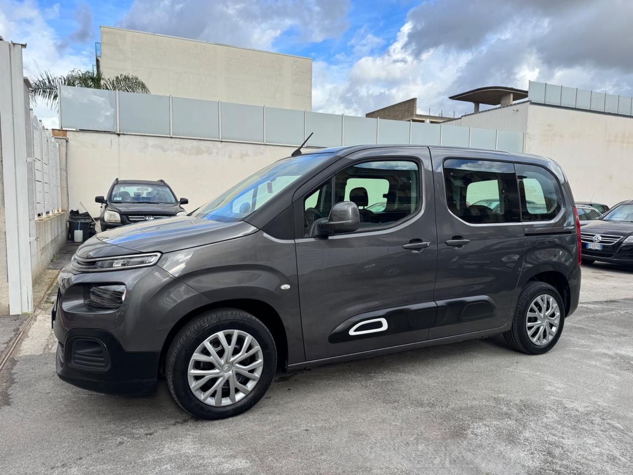 Citroen Berlingo 1.5 DIESEL 100CV Shine 2019