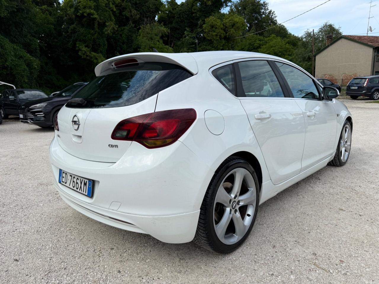 Opel Astra 1.7 CDTI 110CV UNICO SPORT OPC