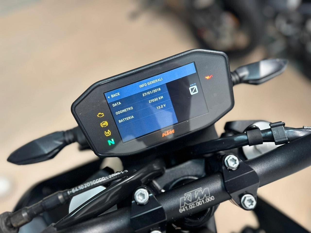 KTM DUKE 790 SCARICO MIVV DA 99€ AL MESE