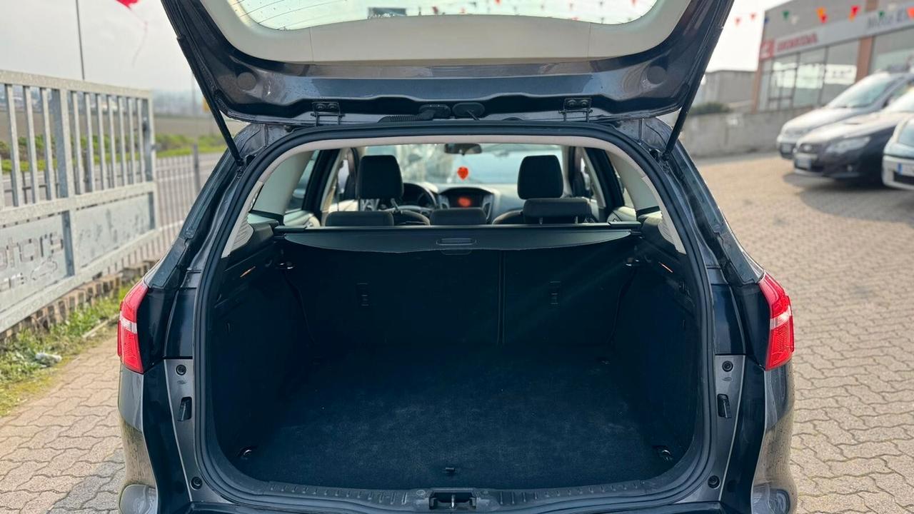 Ford Focus SW 1.5 DIESEL 2015 TOP!