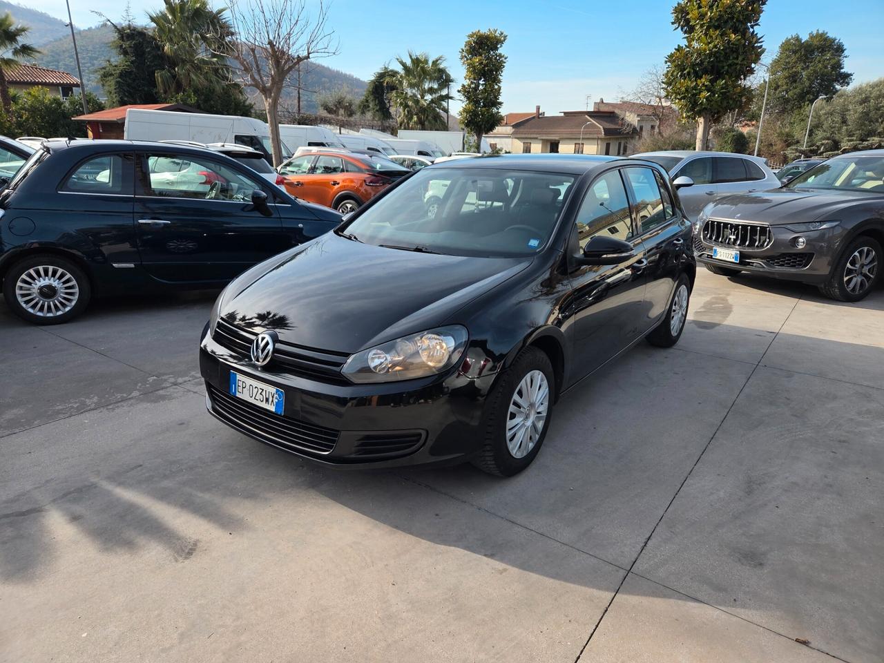 Volkswagen Golf Business 1.6 TDI 5p. Highline - 2013