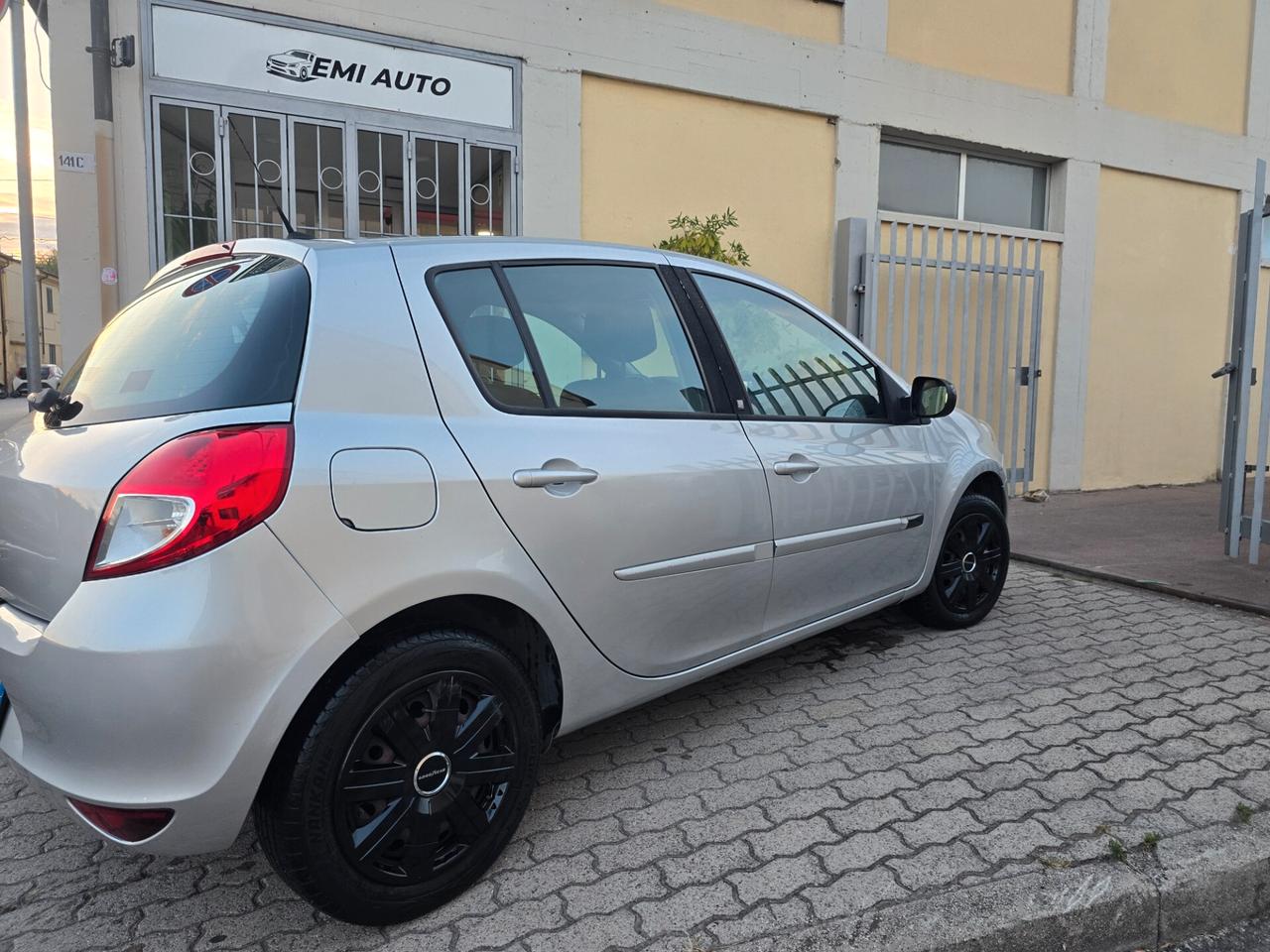 Renault Clio 1.2 16V 5 porte GPL Dynamique