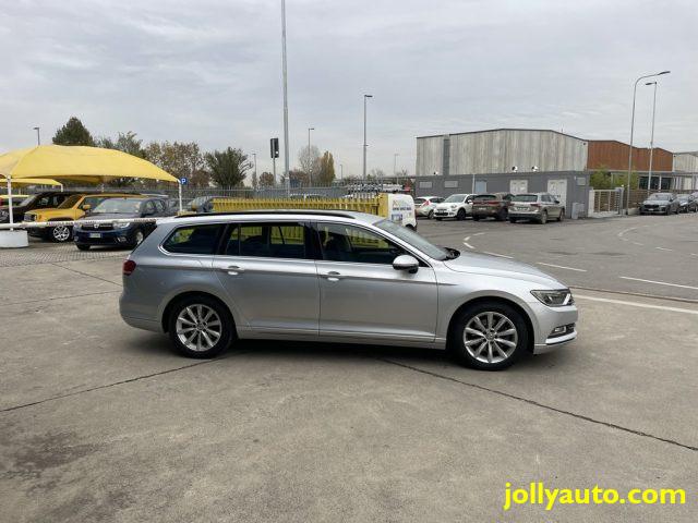 VOLKSWAGEN Passat Variant 2.0 TDI DSG Business BlueMotion Tech