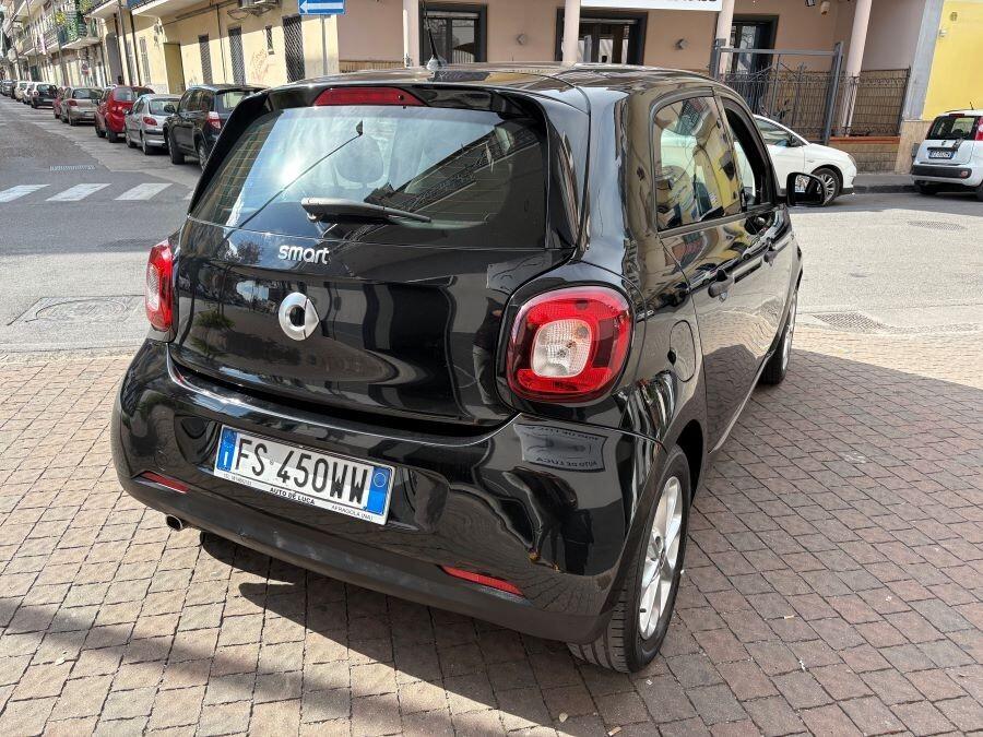 SMART FORFOUR 1.0 AUTOM PASSION CERTIFICATA NUOVA