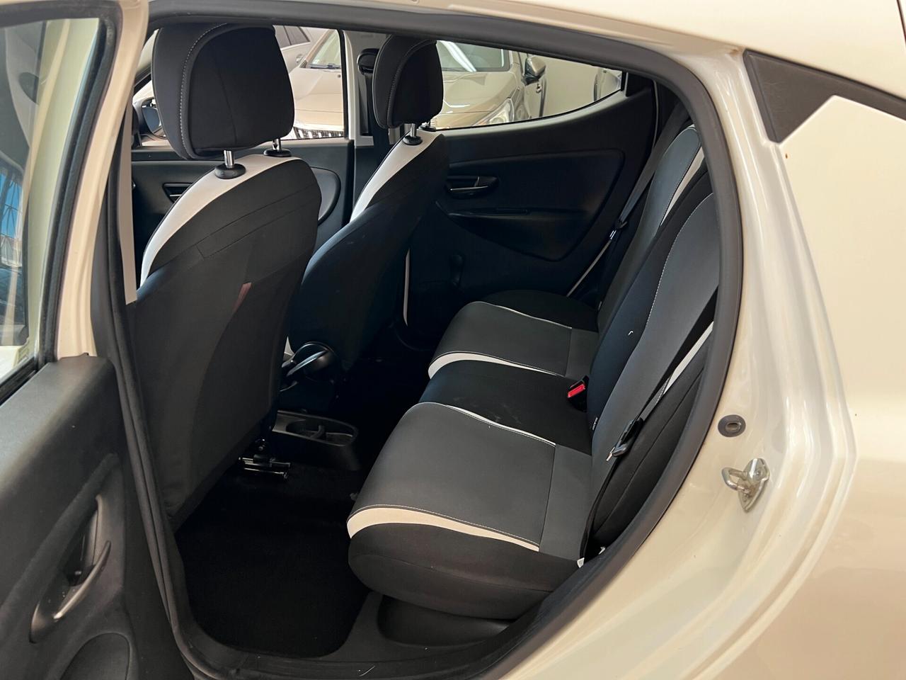Lancia Ypsilon 1.3 MJT 16V 95 CV 5 porte S&S Elefantino