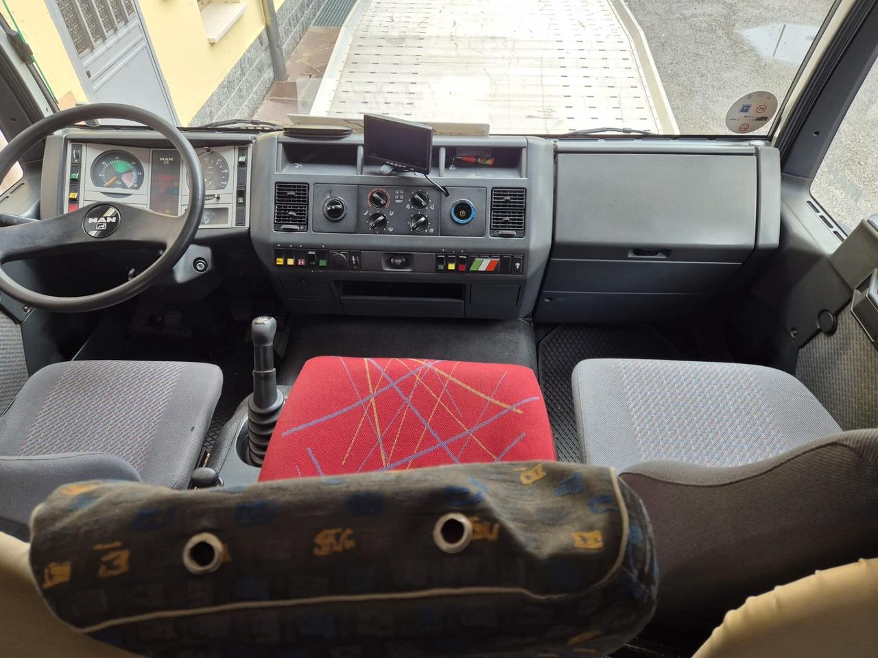 CAMION MAN LIVING 11.224