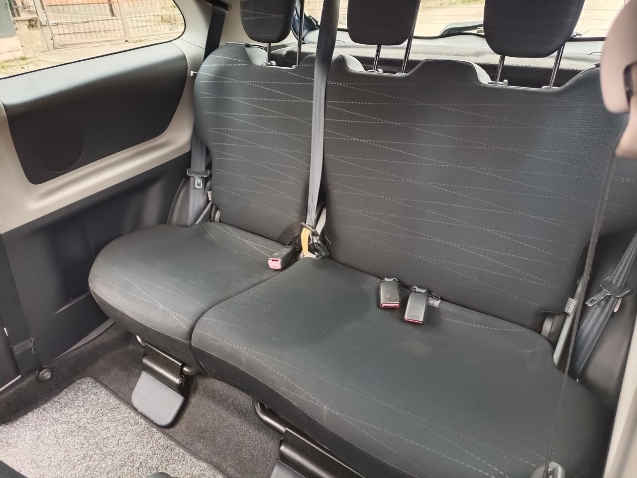 Toyota Yaris 1.0 3 porte Sol