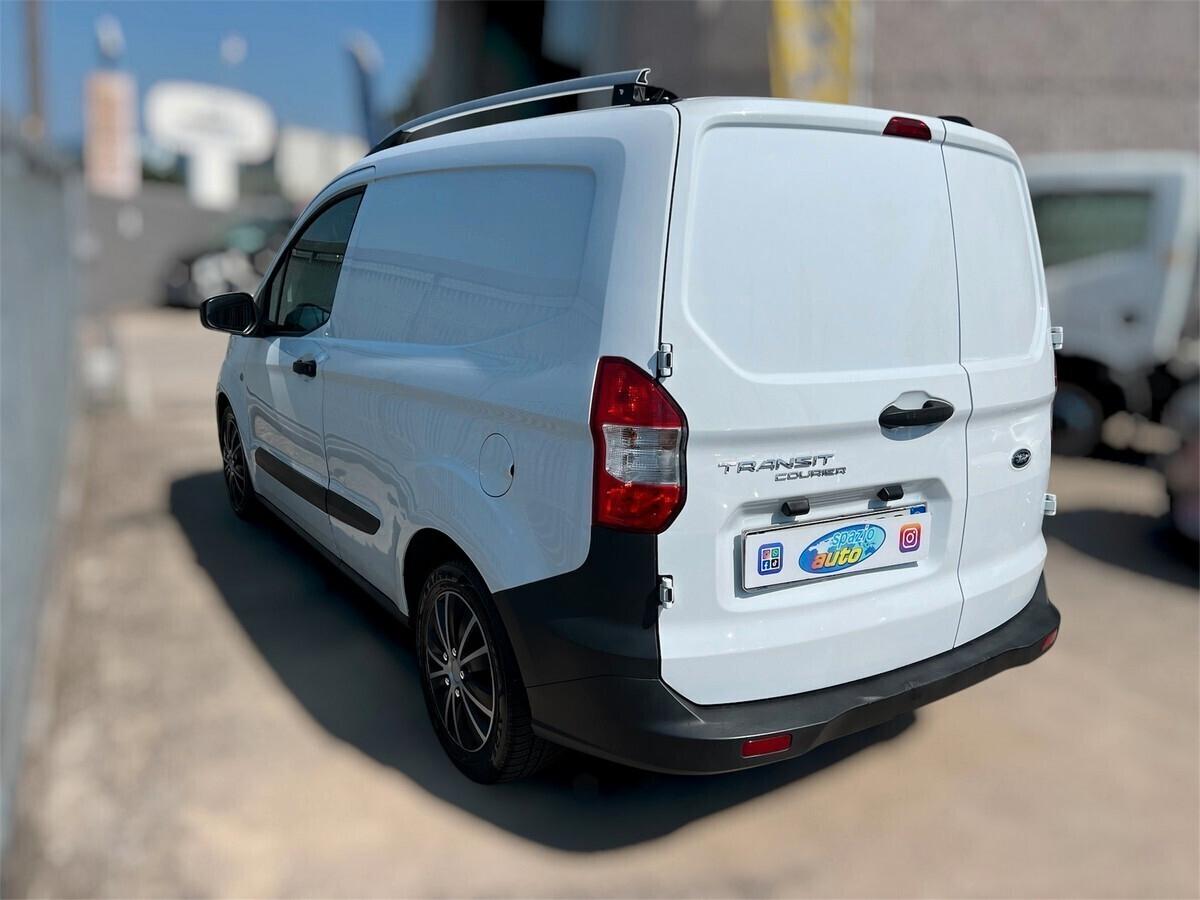 Ford Tourneo Courier 1.5 TDCI 75 CV Plus / OK NEOPATENTATI