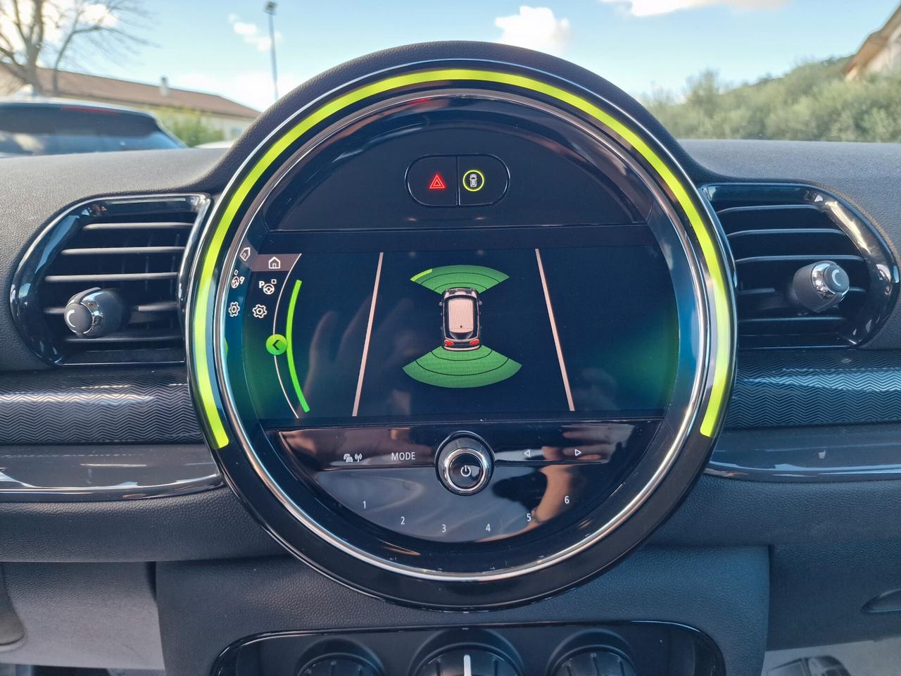 Mini One Clubman 1.5 D Business Automatica