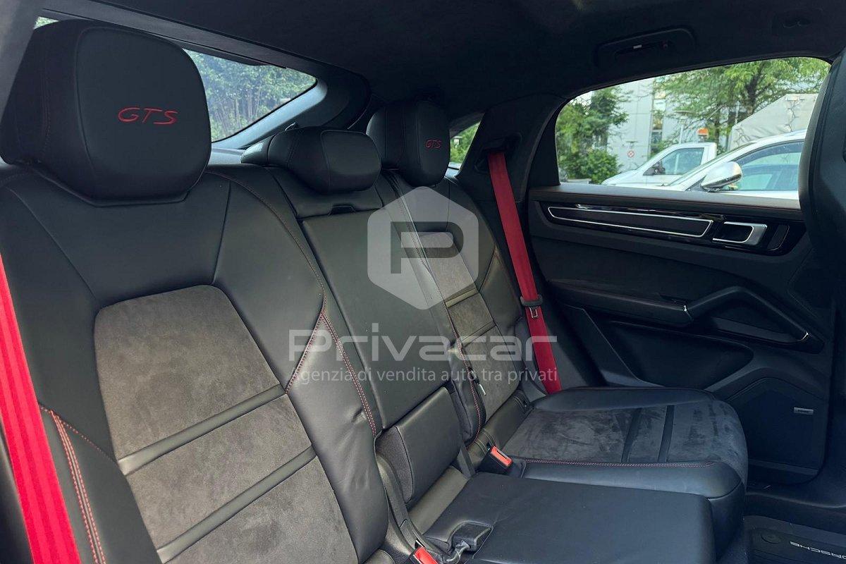PORSCHE Cayenne Coupé 4.0 GTS