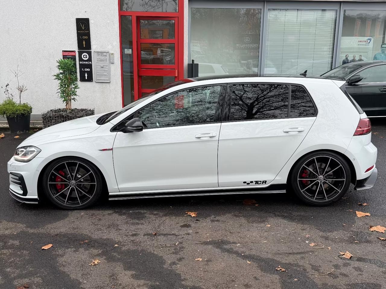Volkswagen Golf GTI 2.0 TSI TCR DSG 5p. BlueMotion Technology 290 cv